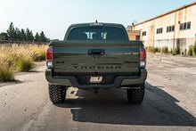 Load image into Gallery viewer, Toyota Tacoma 2016~2021 Side-Exit Cat-Back Exhaust System
